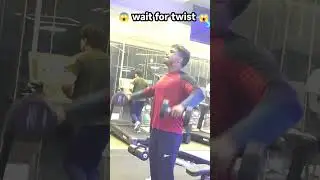 Wait for twist 😱 gym motivation video #motivation #trendingshorts #viralgym #shoulder