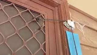 DIY - Do it Yourself Automatic Sliding Fly Screen Door Closer 5 minute Concept & Prototype