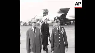 CAN 015 VON HASSEL WITNESSES BIG LIFT