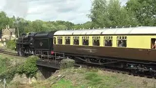 Severn Valley Railway &ndash; Einfahrt der Dampflok 75069 der BR