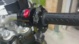 Cruise control per moto? DA EVITARE completamente 👇👇👇