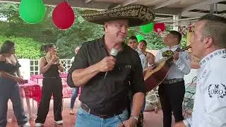Tu serenata de agradecimiento 🫂🎊 