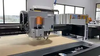 Kongsberg X-Table Corrugate Box Cutting with Std. Vibe Knife and Powerhead Crease Wheel