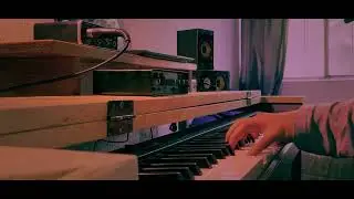 SANTO SANTO SANTO | Piano 