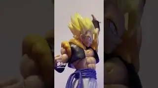 They nailed it with this #figure  #gogeta #goku #vegeta #Anime #Statue #figure #DBZ