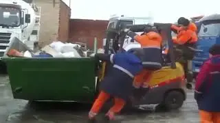 Ultimate Forklift Fails