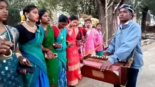 Serma Khon // At Paderkola Sohrai Enej . 2026