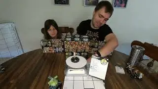 Heroclix Fantastic Four Future Foundation Brick Unboxing 1