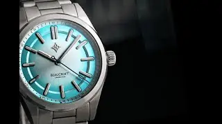 Beaucroft Element - Exploring the details of the Glacial Blue in the metal!