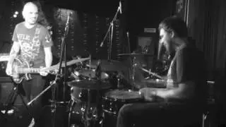 ГДР Live in 16 тонн (Антон Лукьянчук-drums)