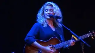 Tori Kelly - 