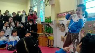CĐ trò chuyện và kp về bánh bỏng mật