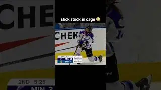 Nurse really tried to help her 😭 #pwhl #wthellyberry #hockeyTok #womensHockey #pwhlPlayoffs #funny