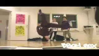 Bboy Rex 2011 trailer.