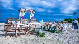 Oahu Wedding ceremony at Waialae beach park