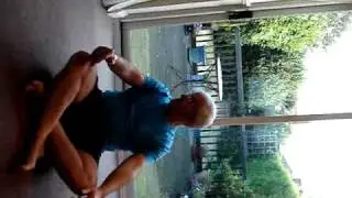 Peter Wade Sitting and standing without using hands