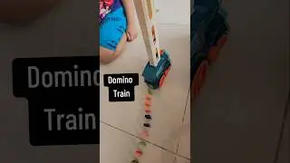 Domino Train Automatic Stacking Direction Adjustment #toys #domino #fall #bricks #shorts #wow #auto
