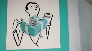 Pre-loved Tiffany&Co atlas key charm 220usd