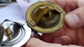 Honda Pacific Coast PC800 thermostat change