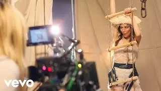 Caroline Polachek - Ocean of Tears - Behind the Scenes
