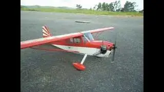 super decathlon com motor OS .70 fs