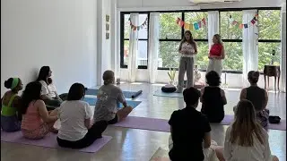 Charla de Quiropr&aacute;ctica y yoga con Marita Bustos y Roma Leibman  15 de noviembre 2025 