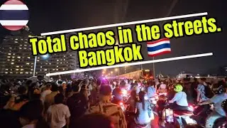 When Fireworks End… Chaos Begins | Bangkok New Year Crowd