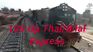 129 up Thal Express cross with Down ZBKC with GEU 40 (9044) at Samand wala Railway Station.