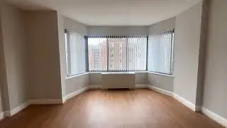 Studio - 12 Tier - The Cambridge Apartments
