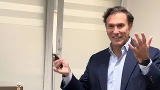 Ra&uacute;l de la Cruz da la bienvenida a una nueva 'Grow Sessions' organizada por Alkemy