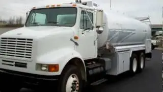 1999 International 8100 with 4200X7 Stock # 995466