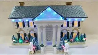 Santa's Best/Dyno Seasonal Solutions Elvis Presley Graceland Musical and Illuminated Replica House