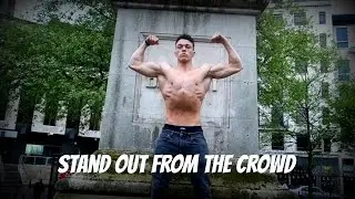 FLEXING IN PUBLIC