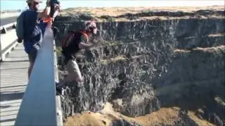 Dan's first base jump.wmv