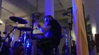 AAV - Broken Bones - Ao vivo no COLMEIA 2016 - Bateria