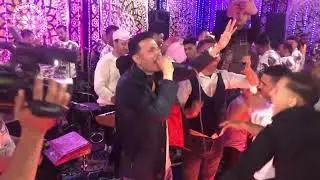 شوف تامر القليني ومحمد حمدي ابوتريكه عملو ايه في بدايه فرح محمد سالم عيسى منشيه الرزافه البحيره