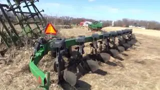 Greasing the Moldboard Plow Spring 2020 - JD 3710