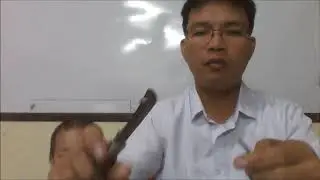 SKINNING THE WIRE USING ELECTRICIAN'S KNIFE