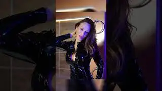Vinyl Elegance in Slow Motion 🖤 Full Video ⬆️