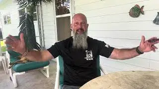 How to Train Multiple Dogs at the Same Time (Without Losing Control)