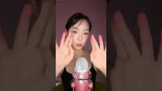 Love this coconut crack!!🥥🥥🥥 #asmtingles #asmr #coconut
