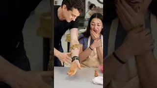 Magician Turns Clay into LIVE ANIMAL 🦎