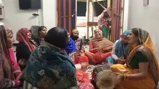 सभी बहनों ने कीर्तन में रंग जमा दिया 🥰  सुनकर आपका मन भी खुश हो जाएगा 🥰💯 घमंड में रहगई रे सावरियां 🙏