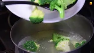 Broccoli Cutting Cooking Knife Wok Kitchen Food