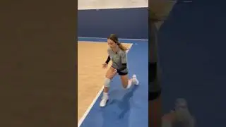 Dolphin Dive Tutorial with Delaney Moon. #libero #volleyball #dmoon