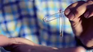 Safety by Chris Mayhew : Linking Safety Pins