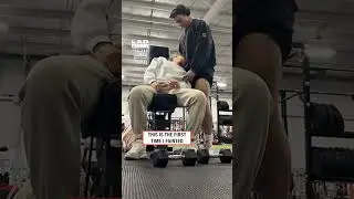 Fainting at the gym&hellip; but the support is everything! 🏋️