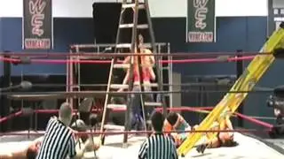 Samu, Niya & Ace even the odds. WXWC4 December 2015