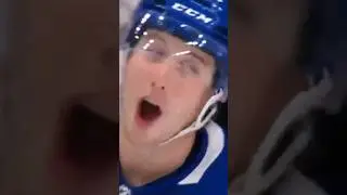 Mitch Marner's Reaction to Holmberg's Goal Is Priceless ⭐️