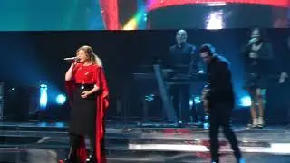 Kelly Clarkson  Behind These Hazel Eyes live The Meaning of Life Tour Cleveland OH 3.21.19